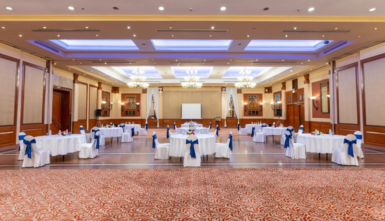 Radisson Hotel Katmandu Zewnętrze zdjęcie