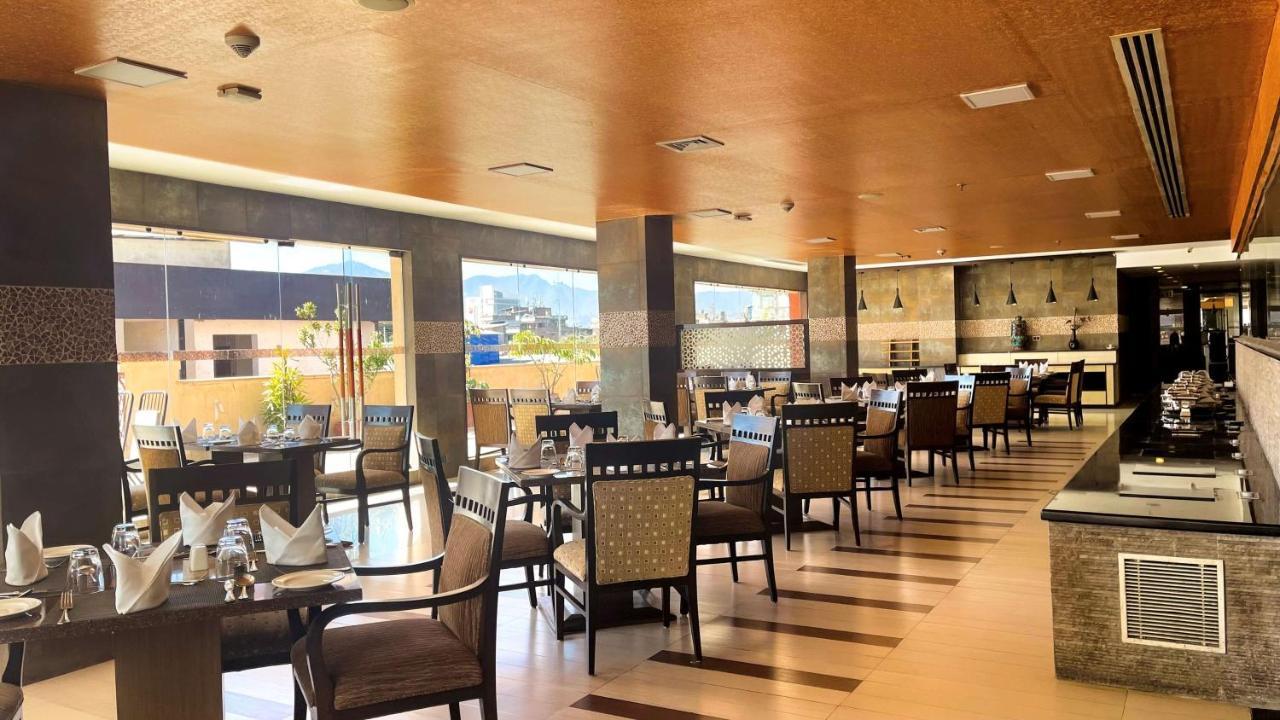 Radisson Hotel Katmandu Zewnętrze zdjęcie