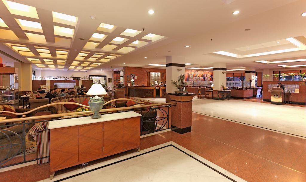 Radisson Hotel Katmandu Zewnętrze zdjęcie
